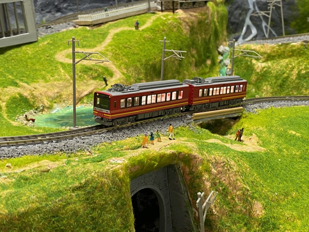 本日終了❗ジオラマ✨丁寧仕上げ✨鉄道模型✨Nゲージ✨ジオラマ✨スイス✨山岳鉄道